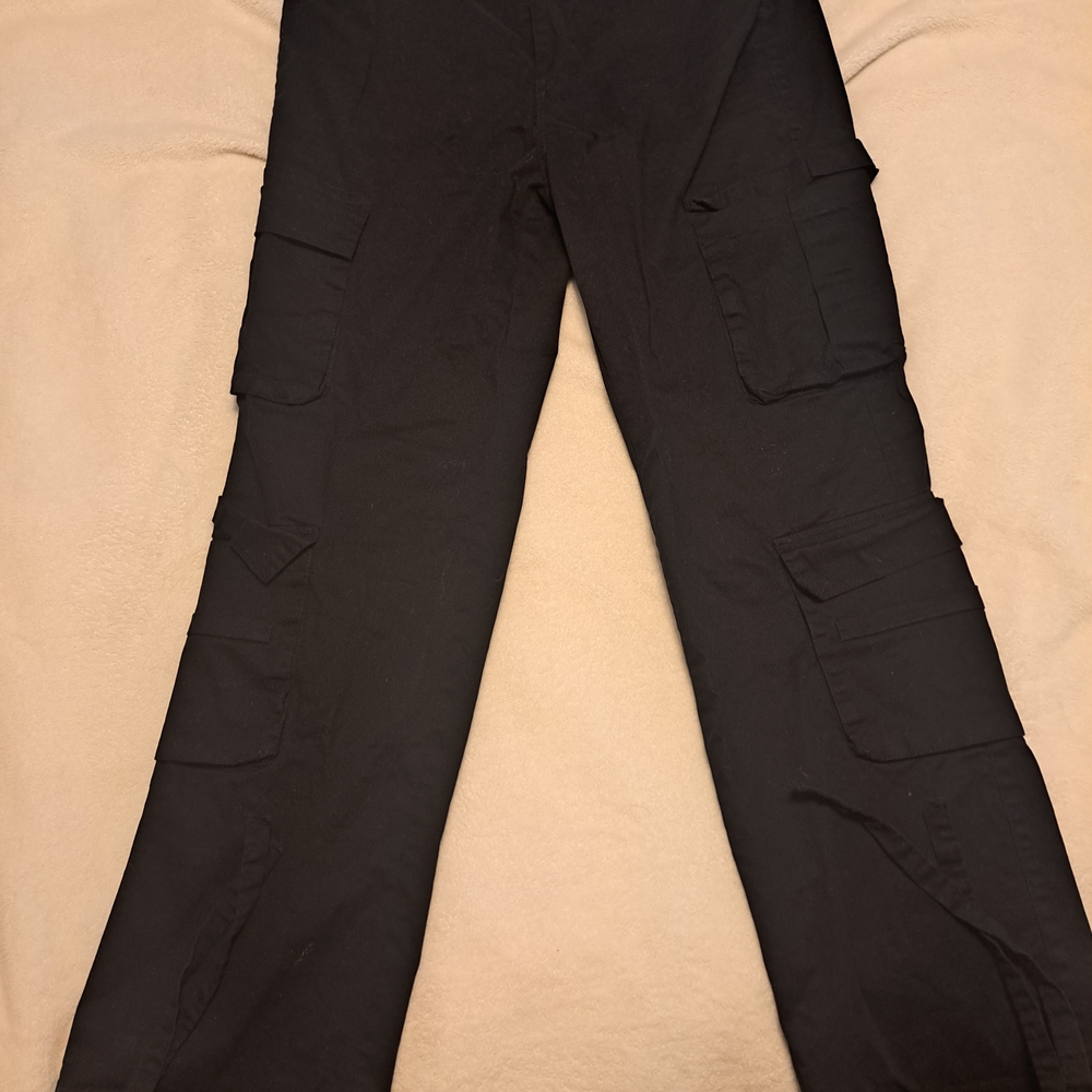 Black Cargo Pants with Multiple Pockets